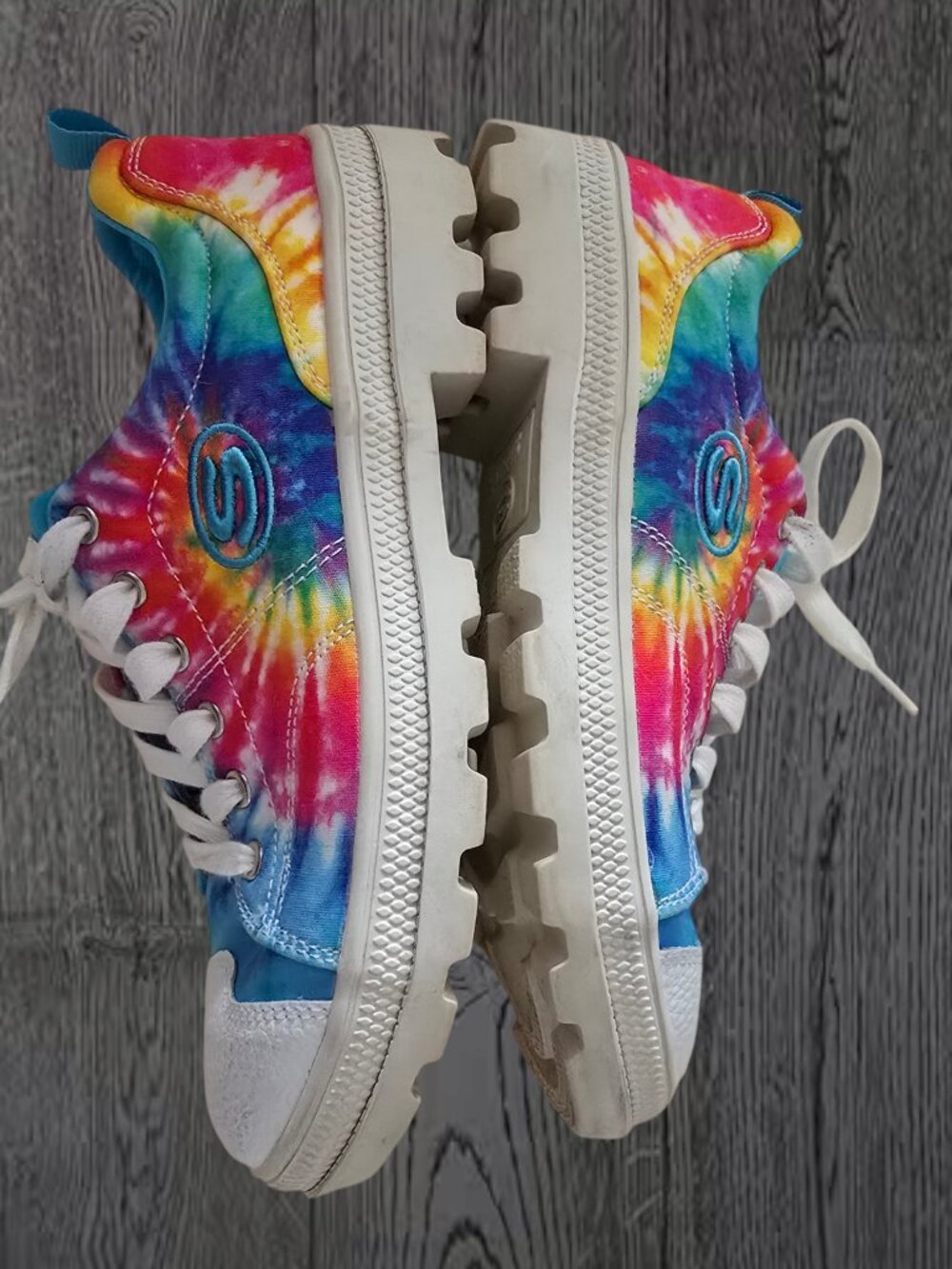 Tie-Dye Skechers Sneakers